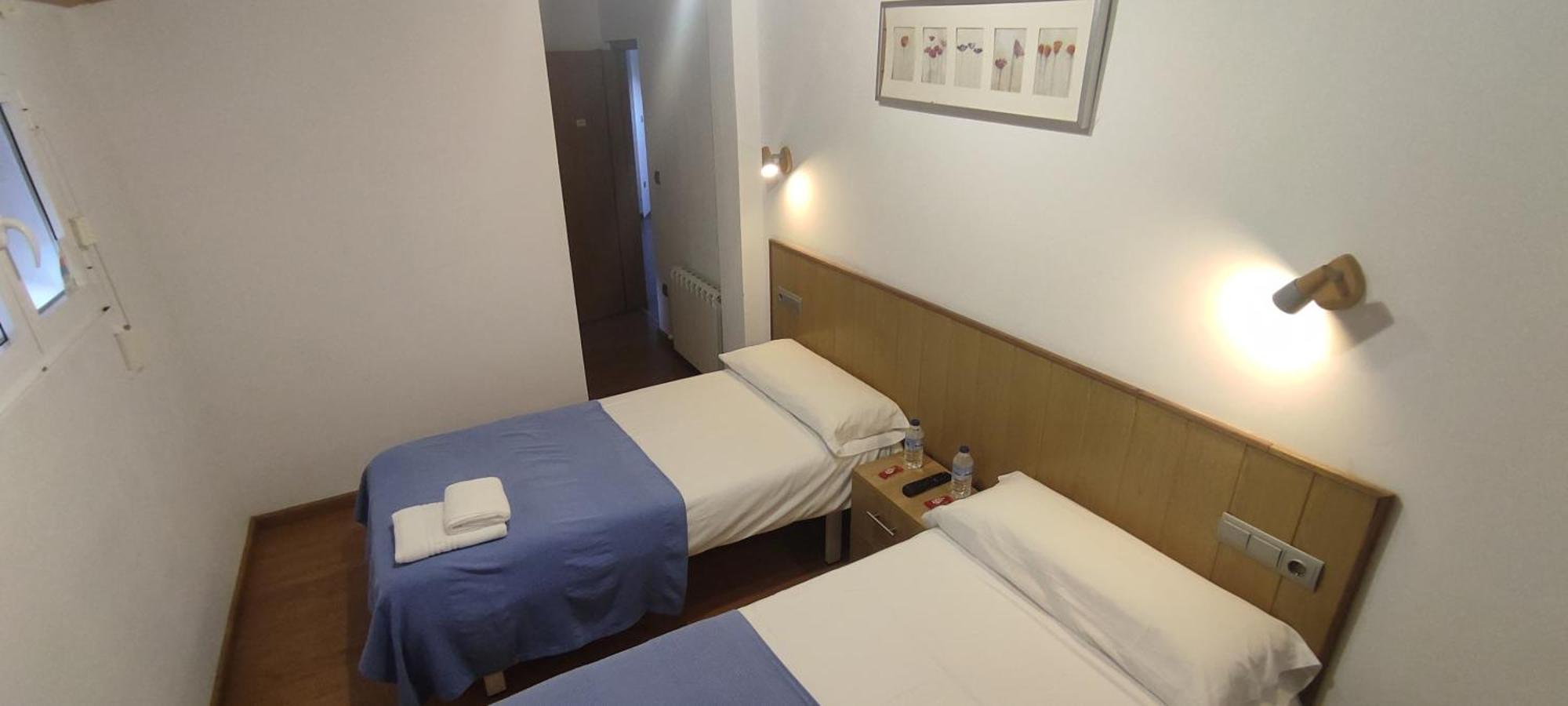 Hostal Cruce Villafranca Del Bierzo Exteriör bild