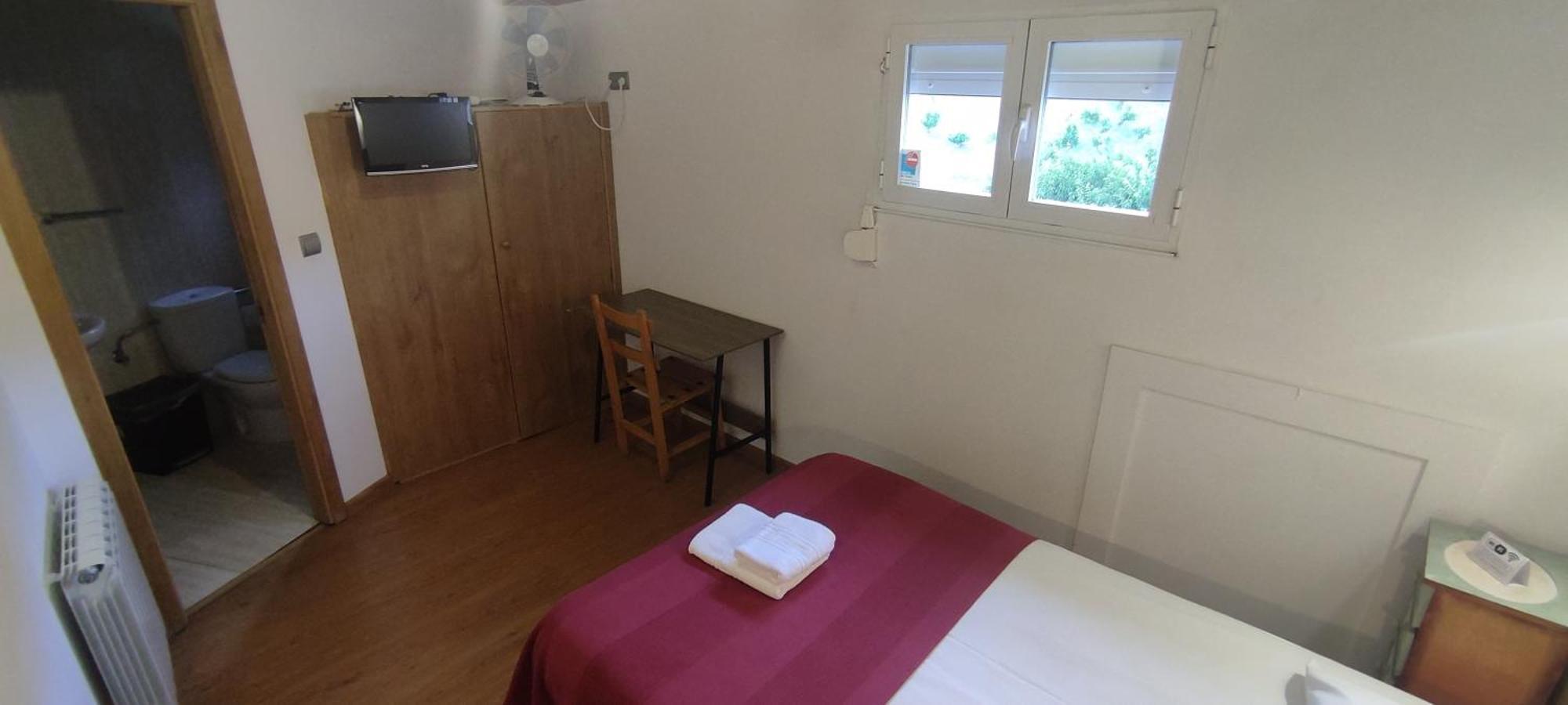 Hostal Cruce Villafranca Del Bierzo Exteriör bild