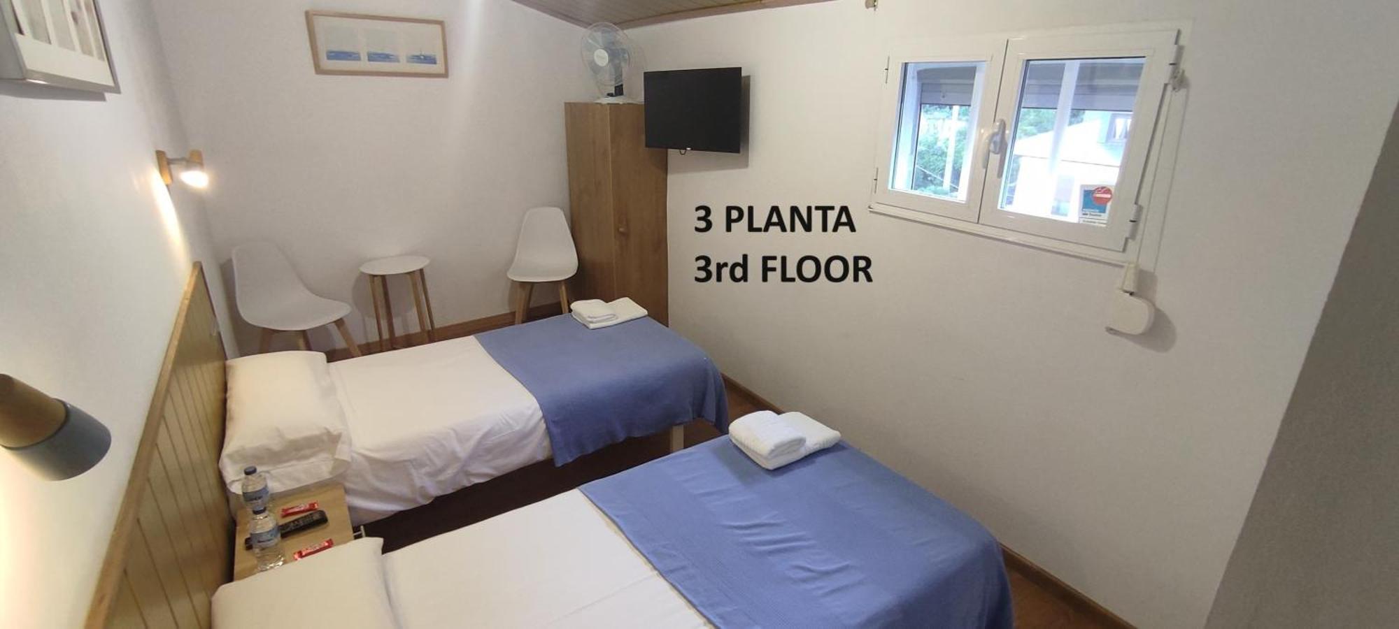 Hostal Cruce Villafranca Del Bierzo Exteriör bild